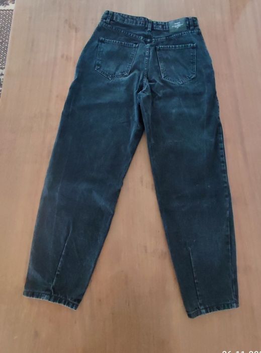 Чорні джинси МОМ