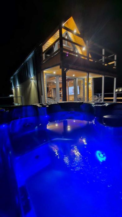 Ferie,Walentynki.Dom letniskowy,całoroczny z  plażą i jacuzzi