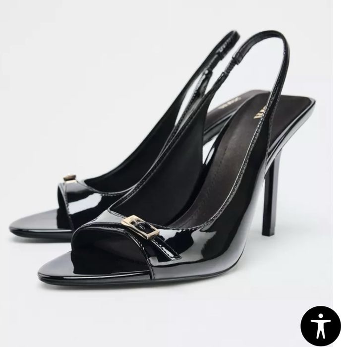 Лаковані босоніжки Zara