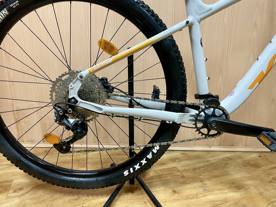 Bicicleta Kona lava dome