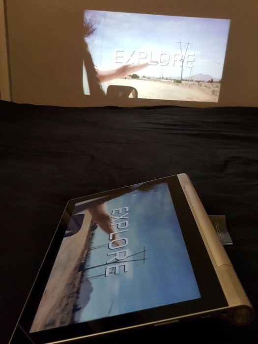YOGA Tablet Pro 2 13,3" Projektor  Qhd