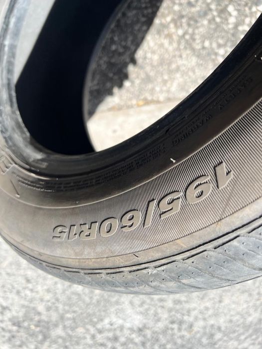 195/60/15 Nexen 2 pneus