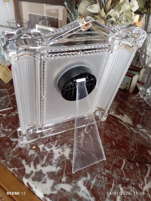 Decorative Glass Clock with Rear Support64862037824257121