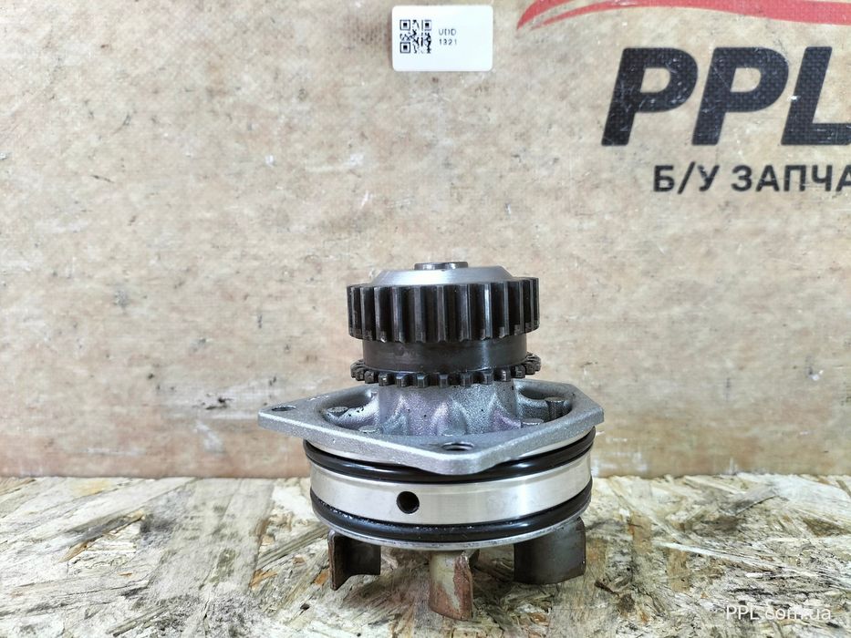 Infiniti Q50 2013-2021 3.5 Hybrid водяной насос помпа