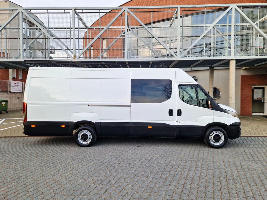Iveco Daily 35S16 Brygadowy Max LONG Osobowy Automat Hak  Maxi L5 Brygadówka 6 7 Osób Kamera Himatic 8 Biegów Bagażnik F-VAT 23%