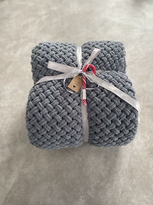 Вʼязаний плед ручної роботи 220/240