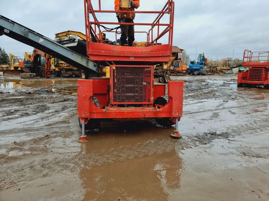 Продам ножничный подьемник JLG 40 RST ,