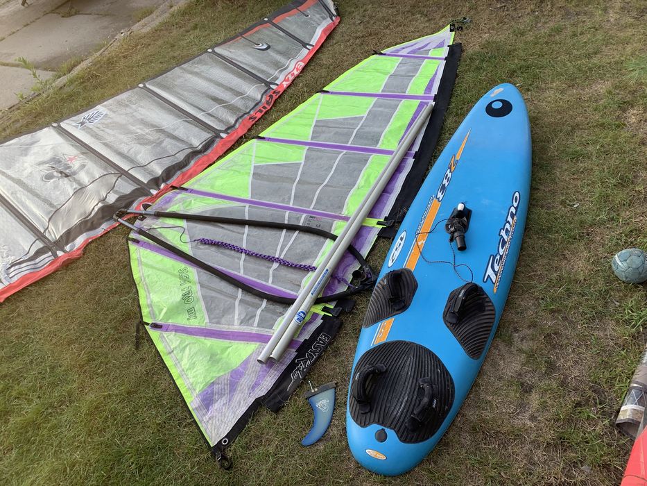 Deska windsurfingowa BIC Techno kompletna zestaw z pędnikiem 5,5