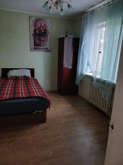 Сдаются 2 одноэтажных  дома 96 м2 и 43 м2 ,с хорошим современным ремонтом,на одном участке ,в мрн .Черевковка !