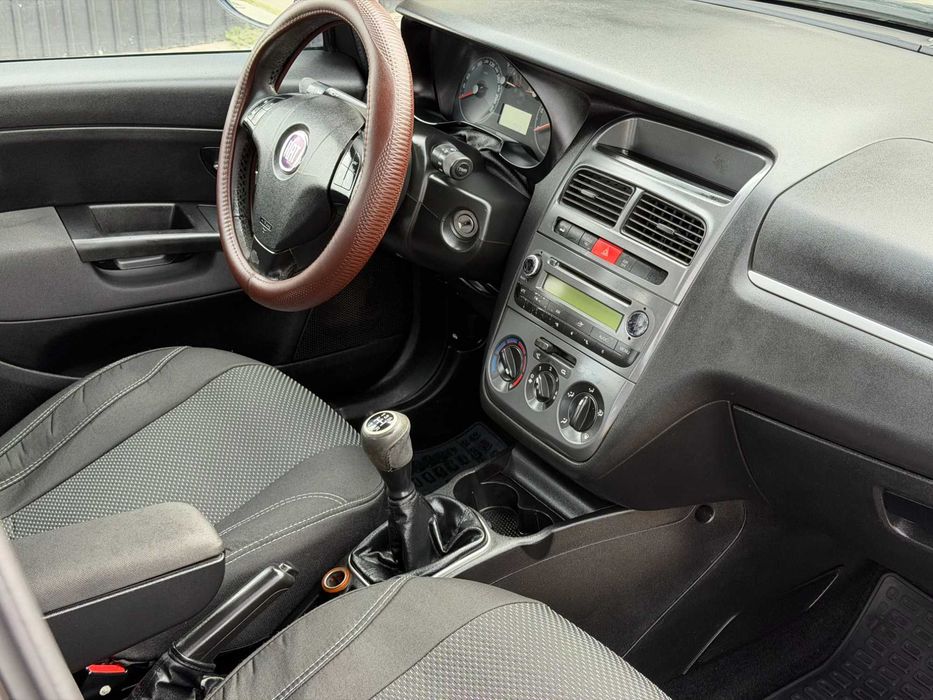Продам FIAT Linea 2007 1.3d механiка