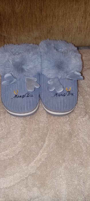 Домашние детские тапочки