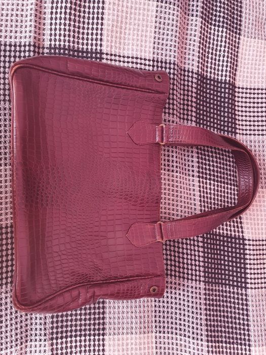 Сумка жіноча шкіряна