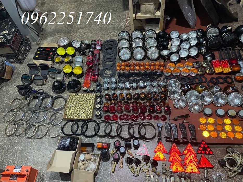 Фари, стопи, габаріти УАЗ 469, УАЗ 452, Газ 53 Газ 3307 Газ 69, Зил