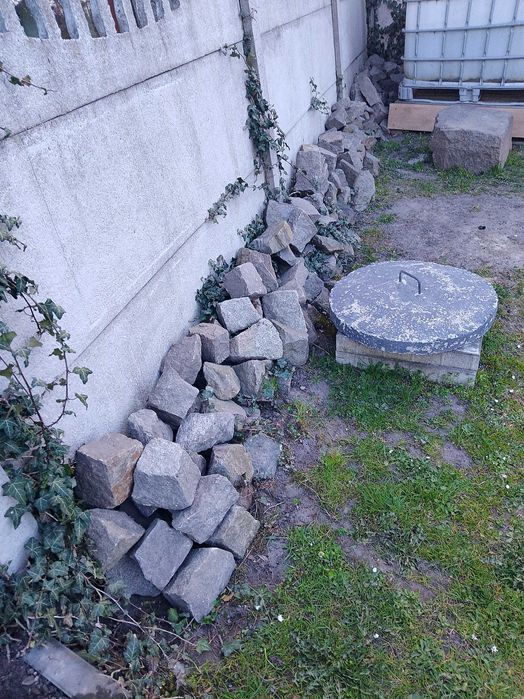 Kamień ok 110/120 sztuk