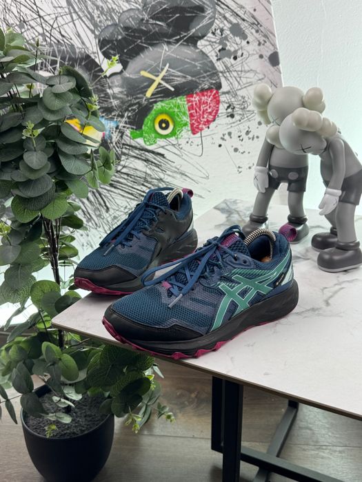 Кросівки Asics Gel Sonoma Gore Tex 38 розмір Е8261