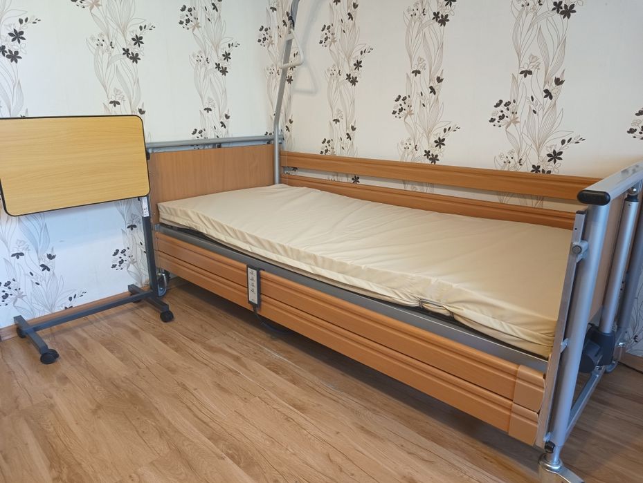 Łóżko do rehabilitacji.