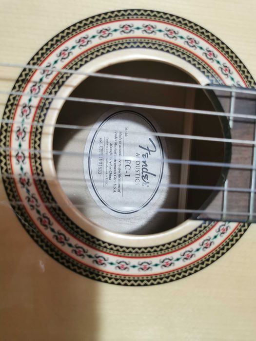 Guitarra acústica Fender