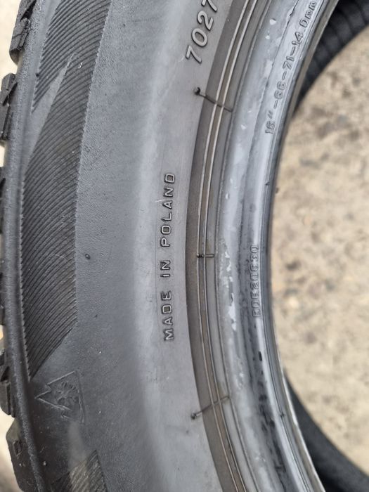 Шини всесезонні 205/55/r16, Goodyear Vector 4Seasons.