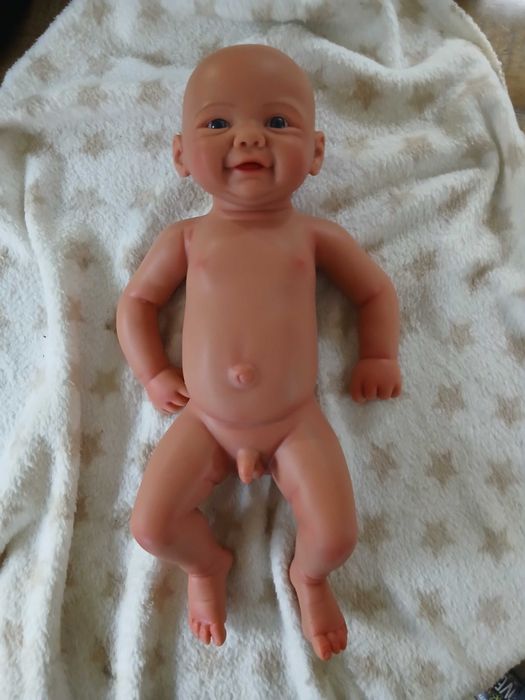 Boneca silicone 43 cm