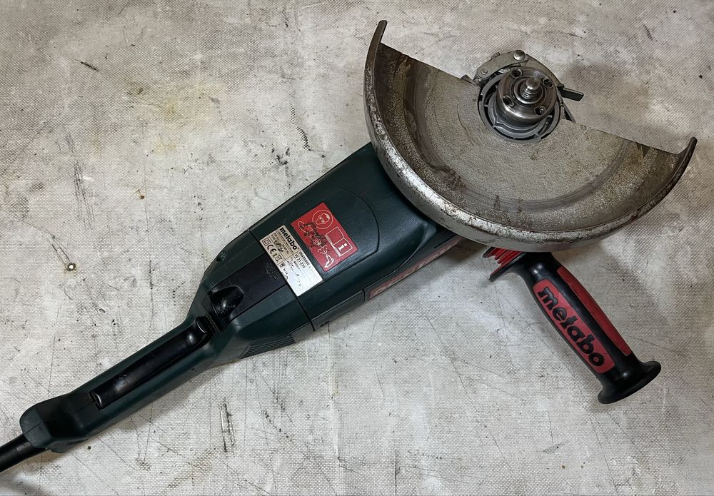 Болгарка Metabo W 21-230 | 2100 Вт | Ø230 мм | Germany