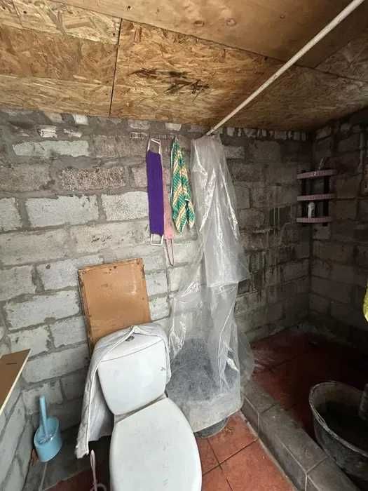 Продаж будинку на Сухоярській