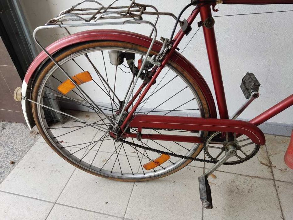 Bicicleta Antiga, "Pasteleira"