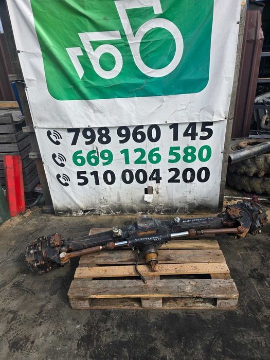 Zwolnica przedniego mostu massey ferguson 61**, 62**, 3901247M93, 3429986M2