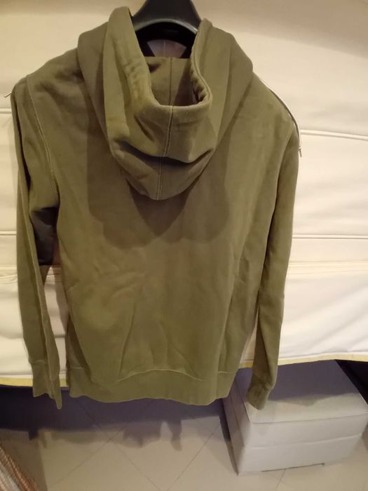 Pull&Bear sweatshirt, dry green, in good condition64585543209089121