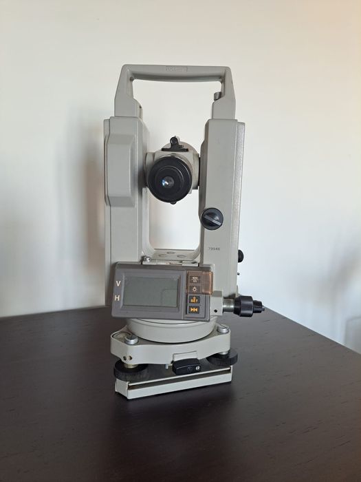 SOKKISHA DT5 Total Station64752409476737121
