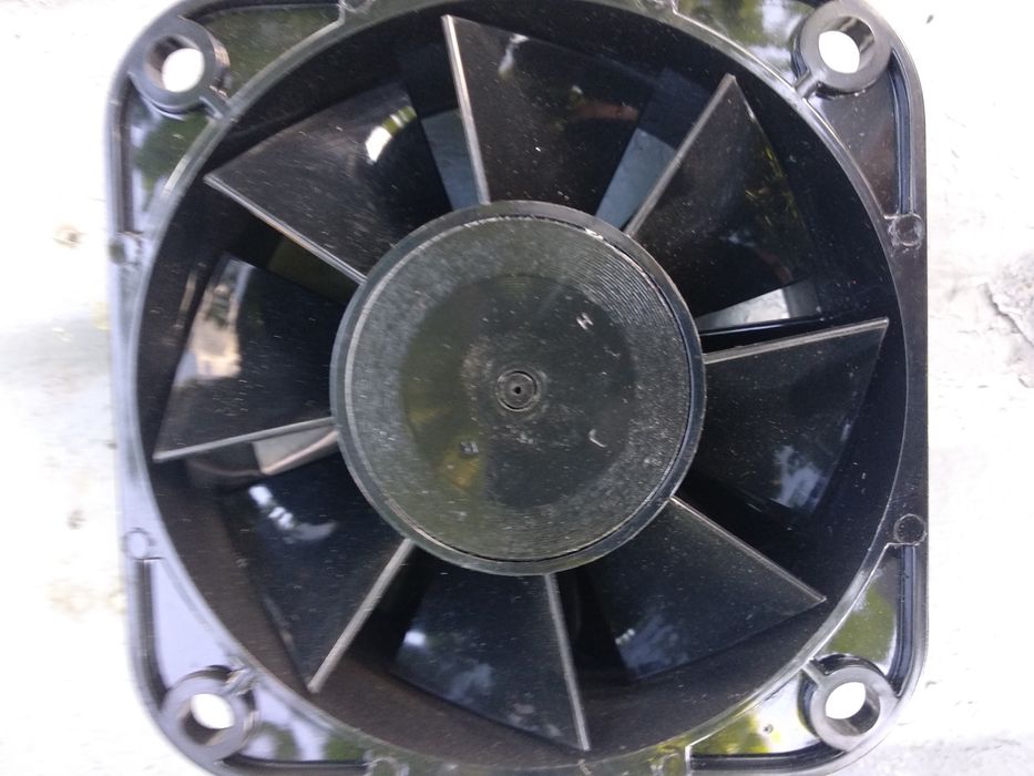 Вентилятор для охолодження