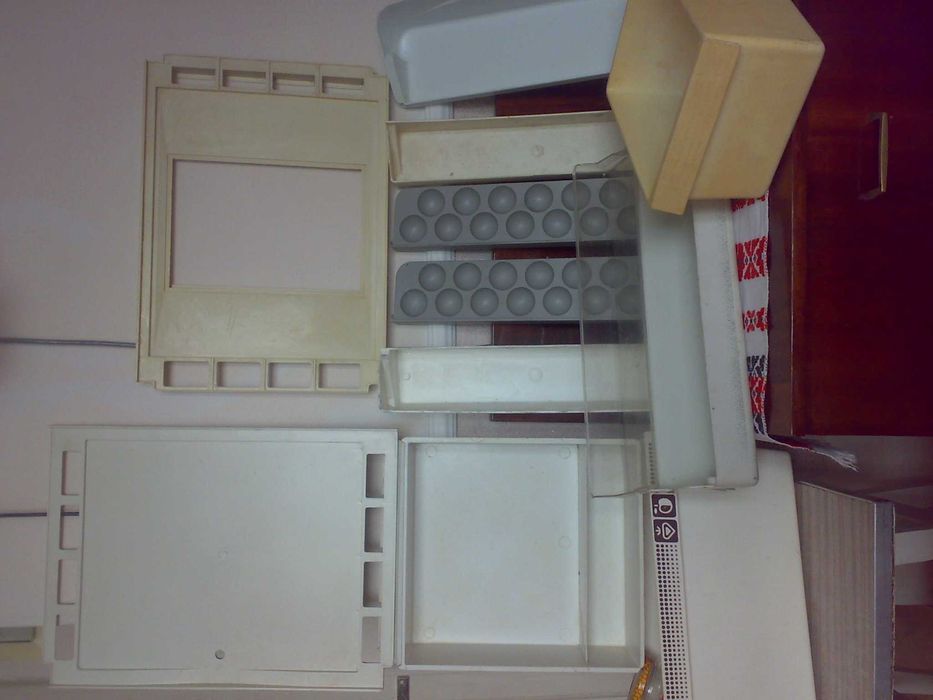 Полка для холодильников Донбасс