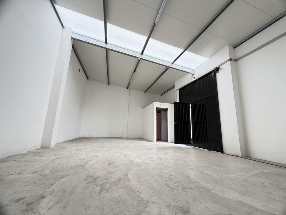 Armazem Aluguer 40m2