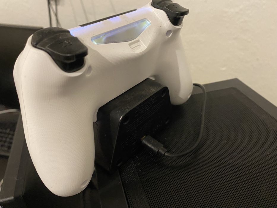 PS4 Command Clock64730270169473121