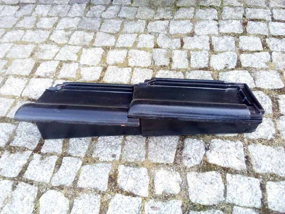 Dachówka Von Muller E-32 Koramic Czarna skrajna prawa