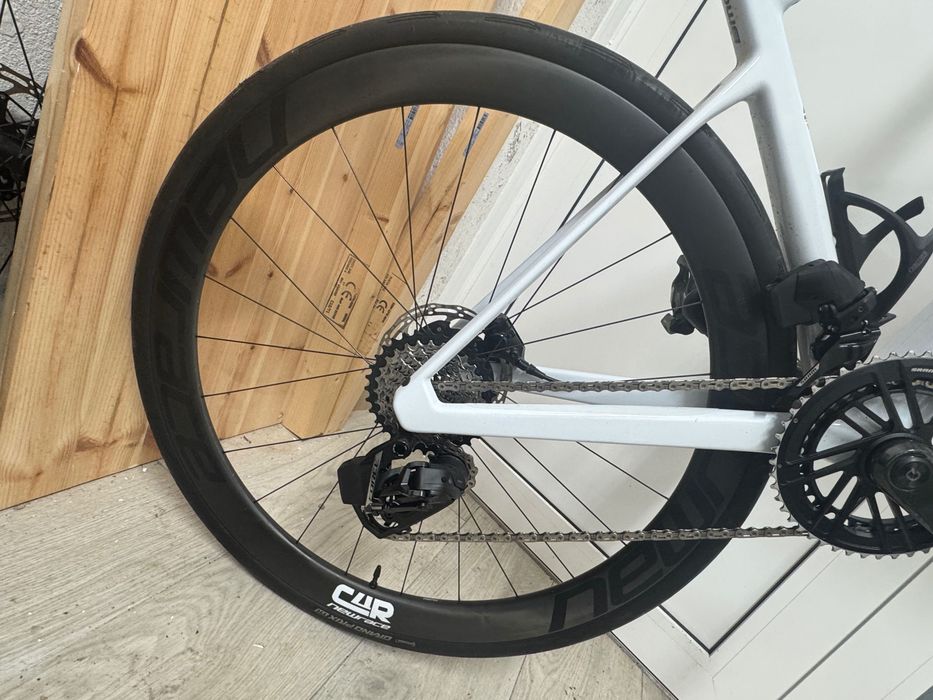 Rodas carbono New Race C4r com discos e cassete