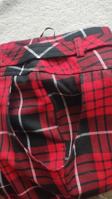 Spódnica w kratę