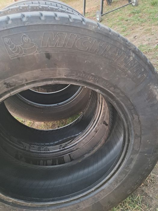 Opony letnie Michelin 235/65 R17 – komplet 4 szt.