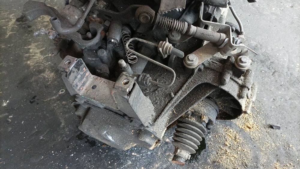 Caixa de velocidades manual SEAT Ibiza III (6L1)