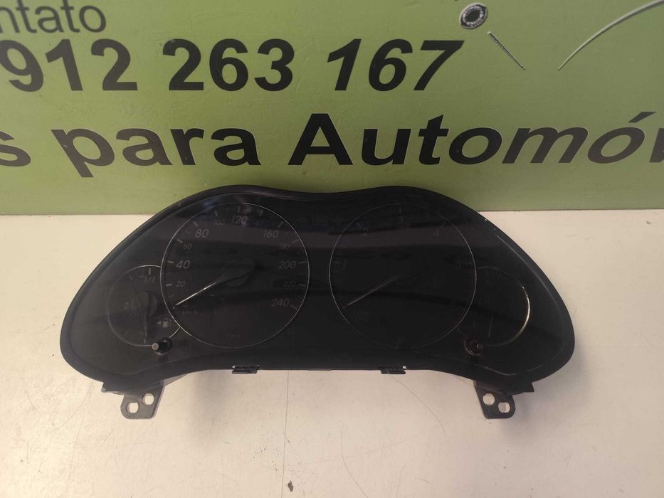 Toyota Avensis - Quadrante Painel de Instrumentos - Q030