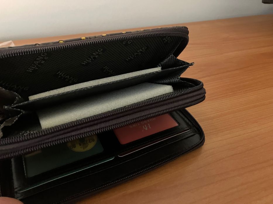 Carteira Nova embalada