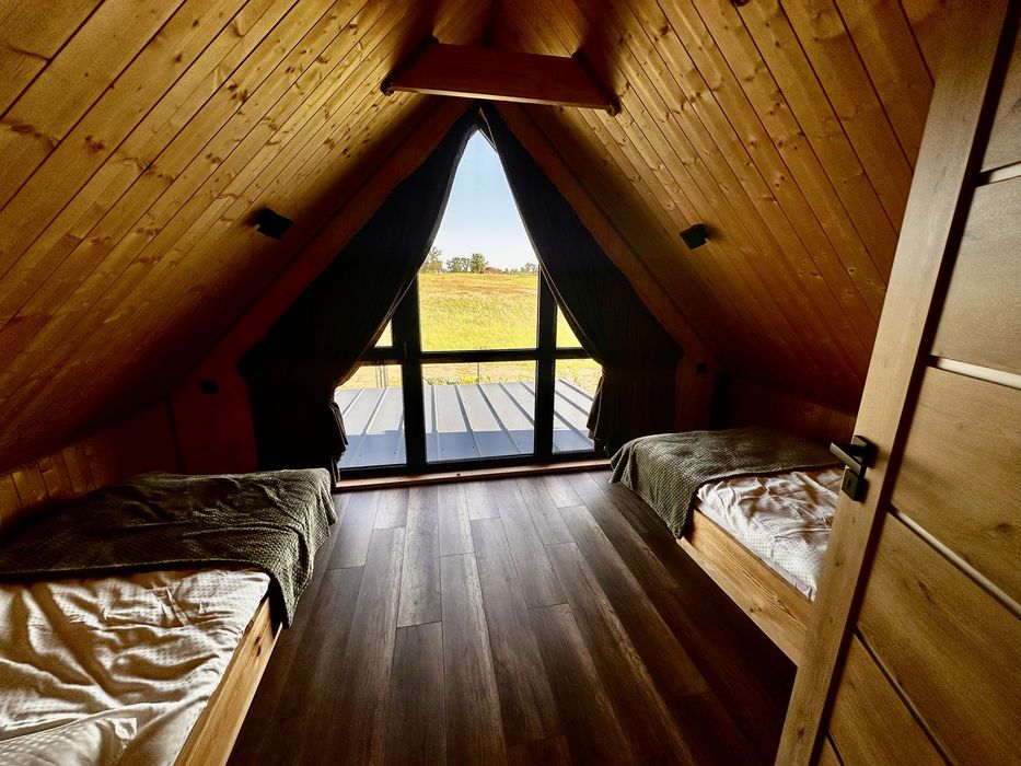 Stodoła Janusz z balią nad jeziorem