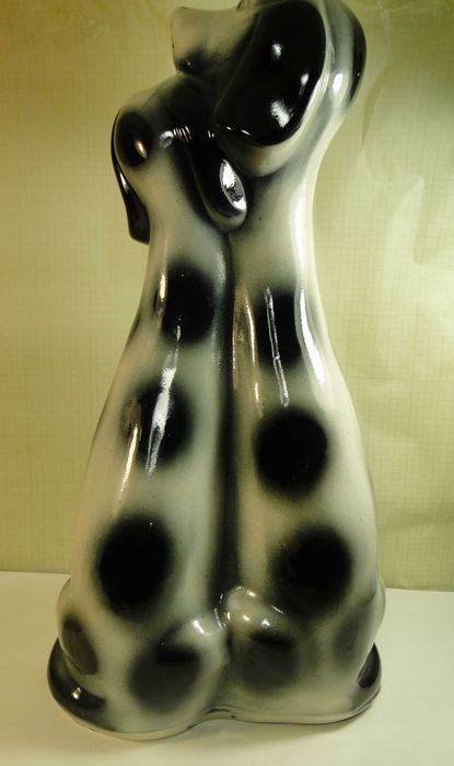 Статуэтка  Собаки