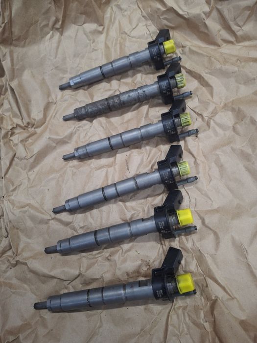 BMW E70 E71 F01 F10 F15 wtryskiwacze wtryskiwacz wtrysk N57D30C 5.0D