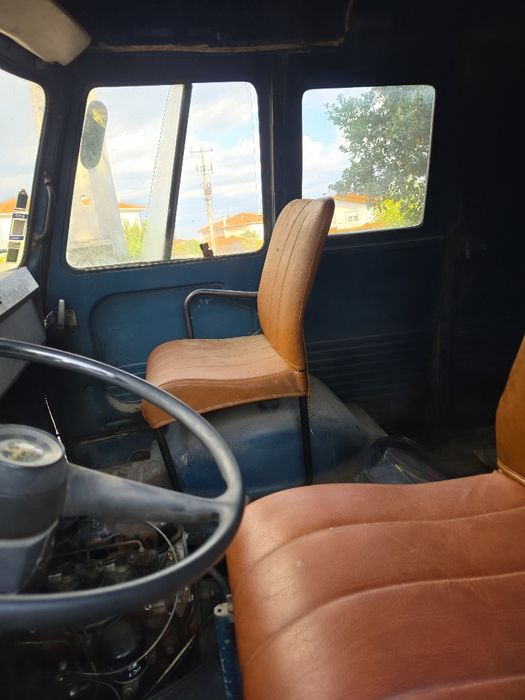 Peugeot j7   restauro