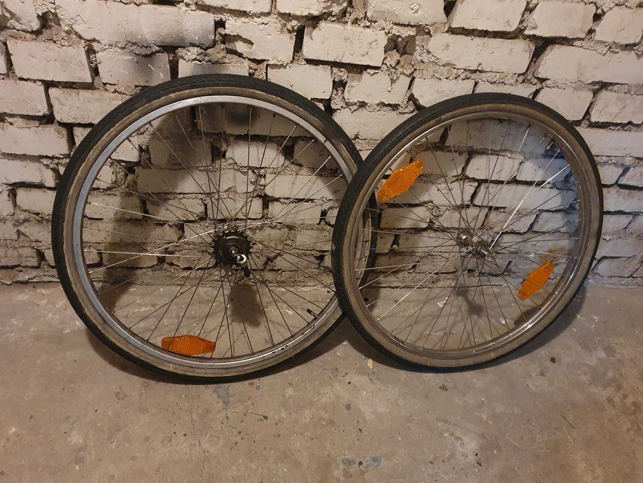 Zestaw kół do roweru 26 cali przód i tył z oponami schwalbe