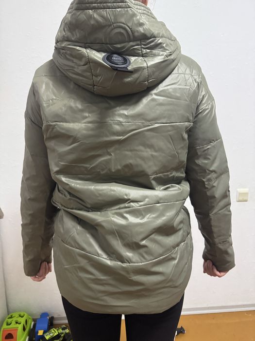 Женская куртка осень-весна