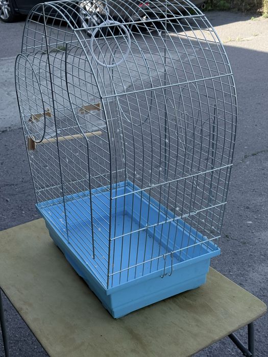 Продам клітки для птахів