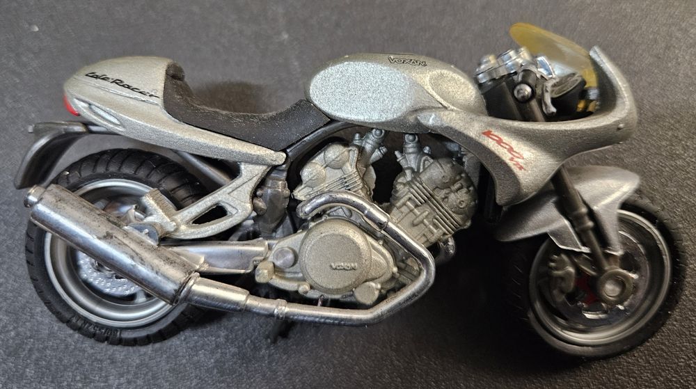 Moto miniatura Voxan 1000 V2