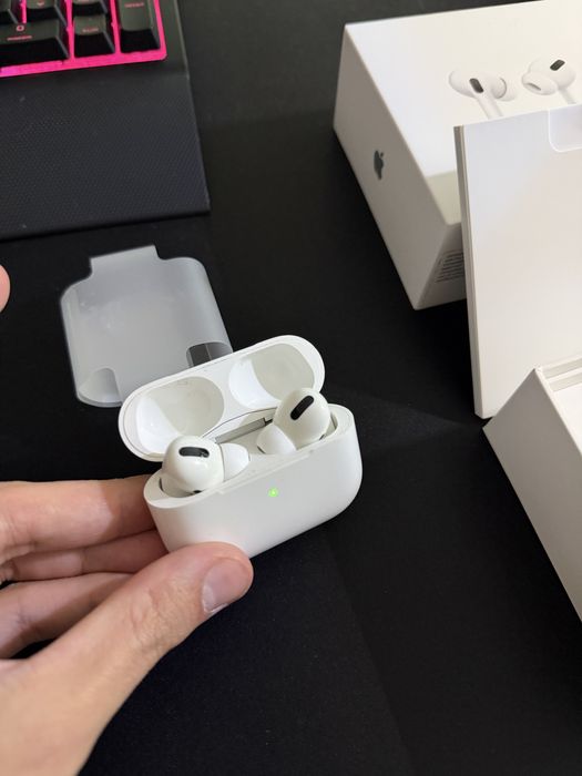 Air pods pro (originais) - 1ª geração