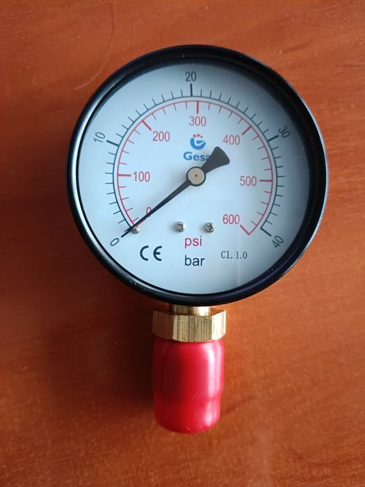 Manometr suchy 70, 0+40, dolny 1/2